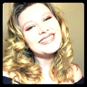 Meet your Posher, Lindsey